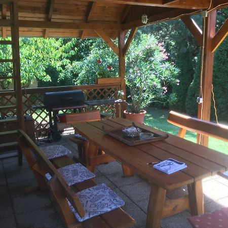 Vila Pakasz Nyaralohaz Tiszafüred Exteriér fotografie