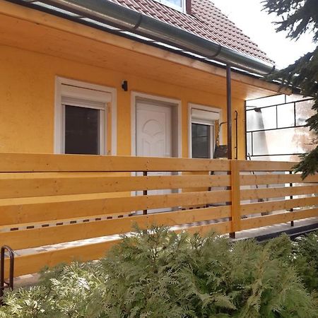Vila Pakasz Nyaralohaz Tiszafüred Exteriér fotografie